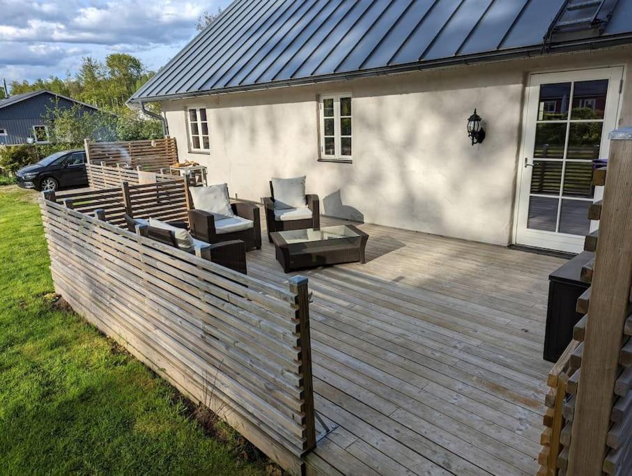 Beautiful And Cosy House Near The Lake Olofstrom Bagian luar foto